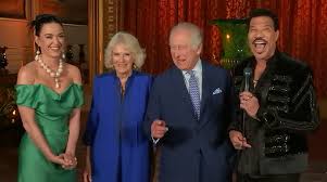 King Charles, Queen Camilla make surprise appearance at American idol